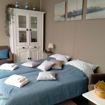 Bed and Breakfast De Grindweg Хльтен Экстерьер фото